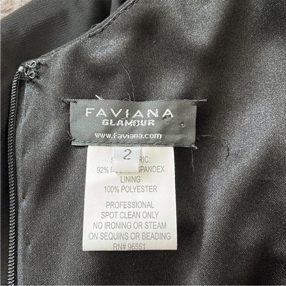 Faviana Glamour Black dress size 2 long sleeve - Picture 9 of 10